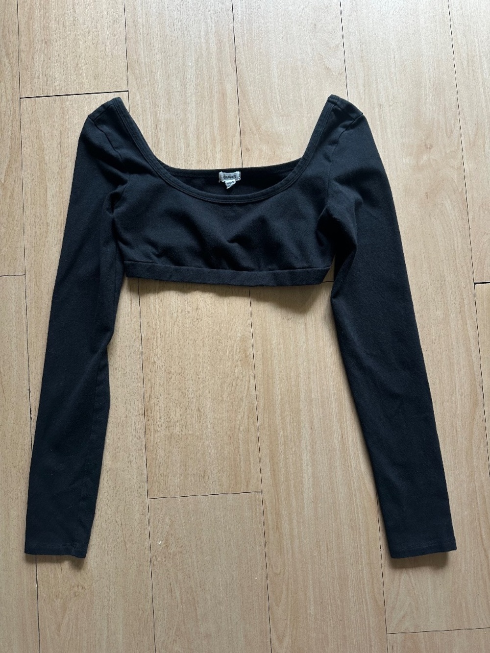 Garage Cropped Top Black Round Neck Long Sleeve Solid Size TP/XS Alt Alternative